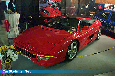 ferrari.jpg